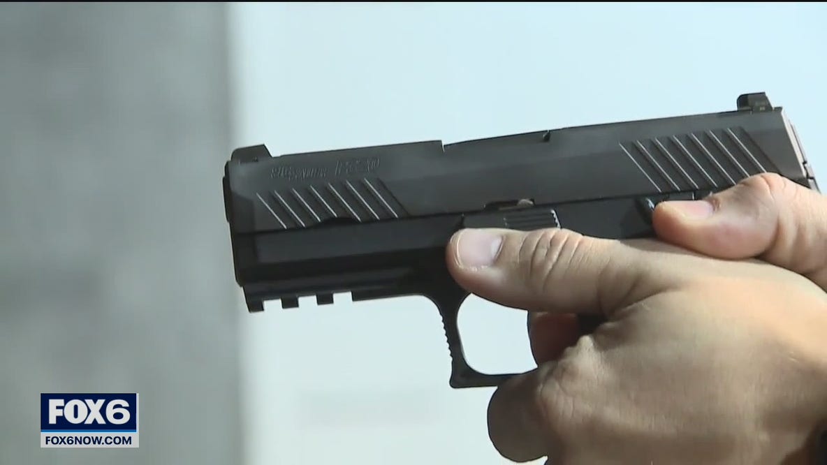 Why are Milwaukee police Sig Sauer guns accidentally going off?